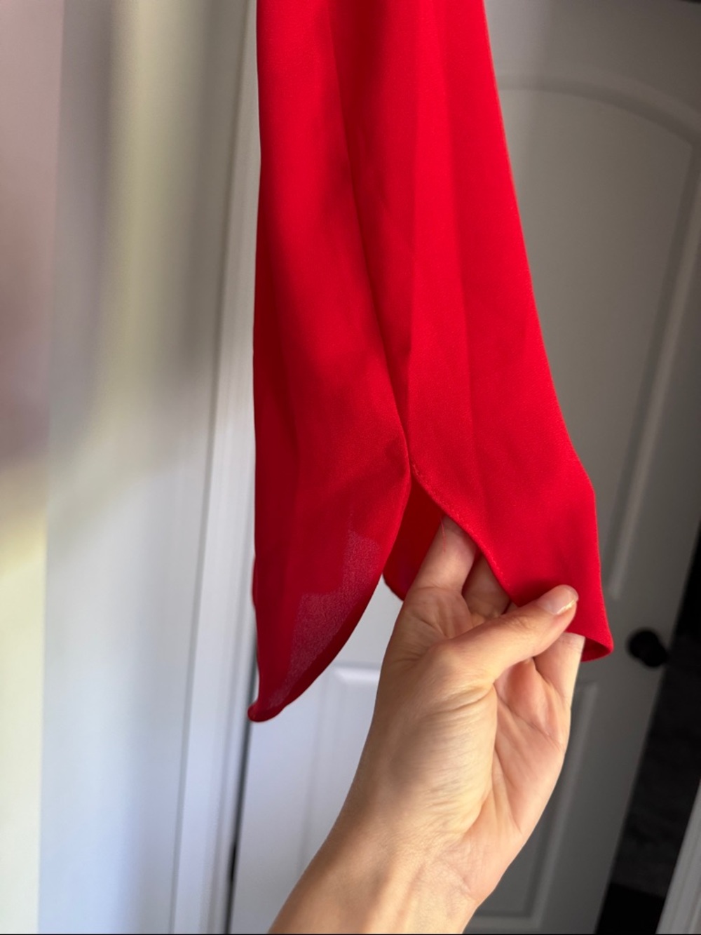 Red Sleeveless V-Neck Work Office Light Weight Blouse - Picture 2 of 5
